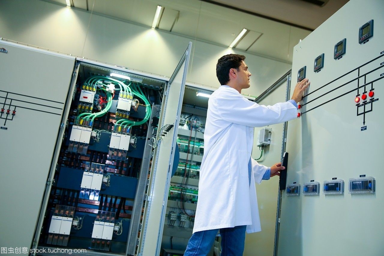 研究員。低壓微網絡。用于智能電網和智能電表的測試和證書服務。電力電子設備認證。技術服務行業。tecnaliaresearch&innovationbizkaiabasquecountry,西班牙。